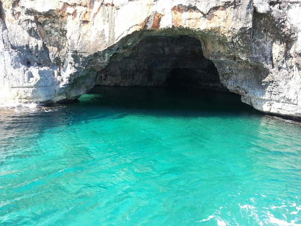 una gita in barca a Santa Maria di Leuca durante un soggiorno in albergo