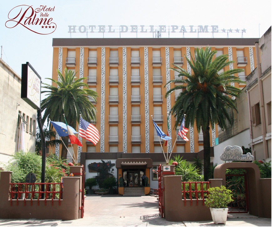 Facciata edificio Hotel delle Palme Lecce Salento Puglia Italy