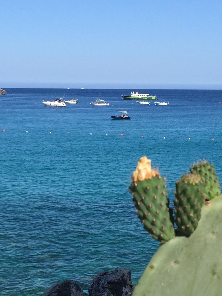 gite in barca nel mare di Castro marina (Lecce)