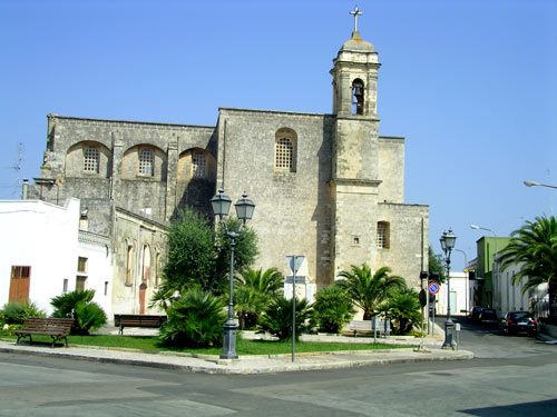 Piazza degli eroi Giuggianello