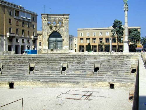 Il Sedile Piazza S. Oronzo Lecce